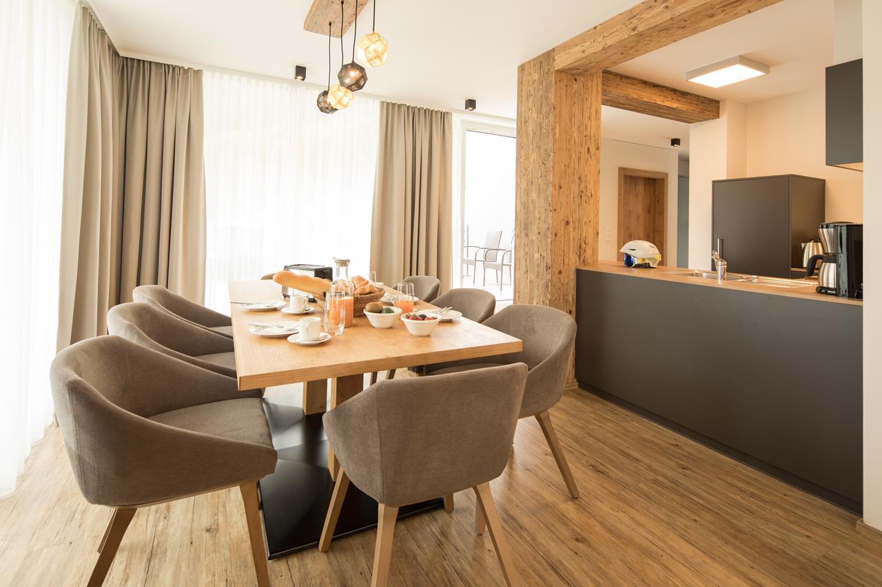 enjoy ischgl Aparthotel Buitenkant foto